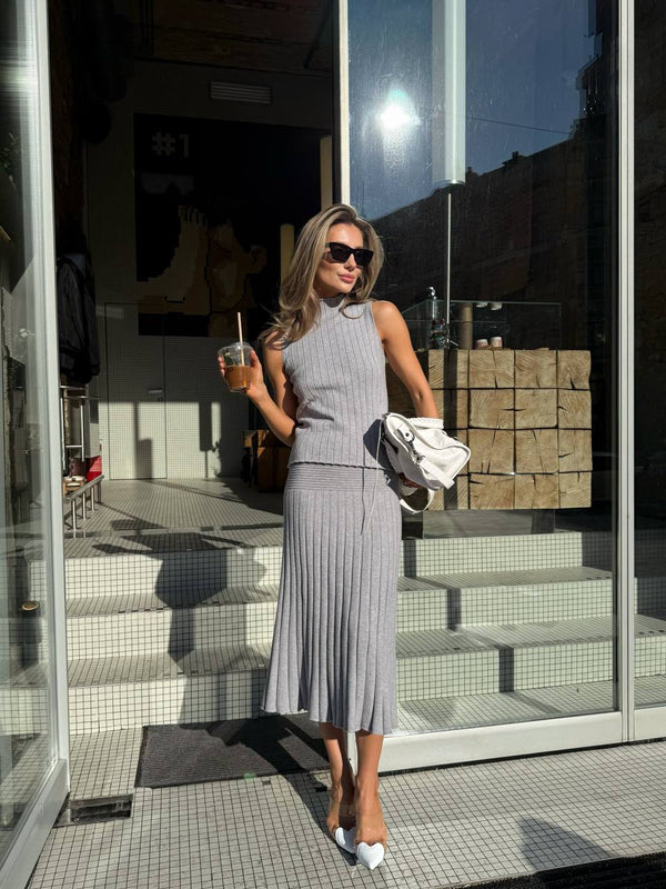 Grey Ribbed Knit Skirt Set