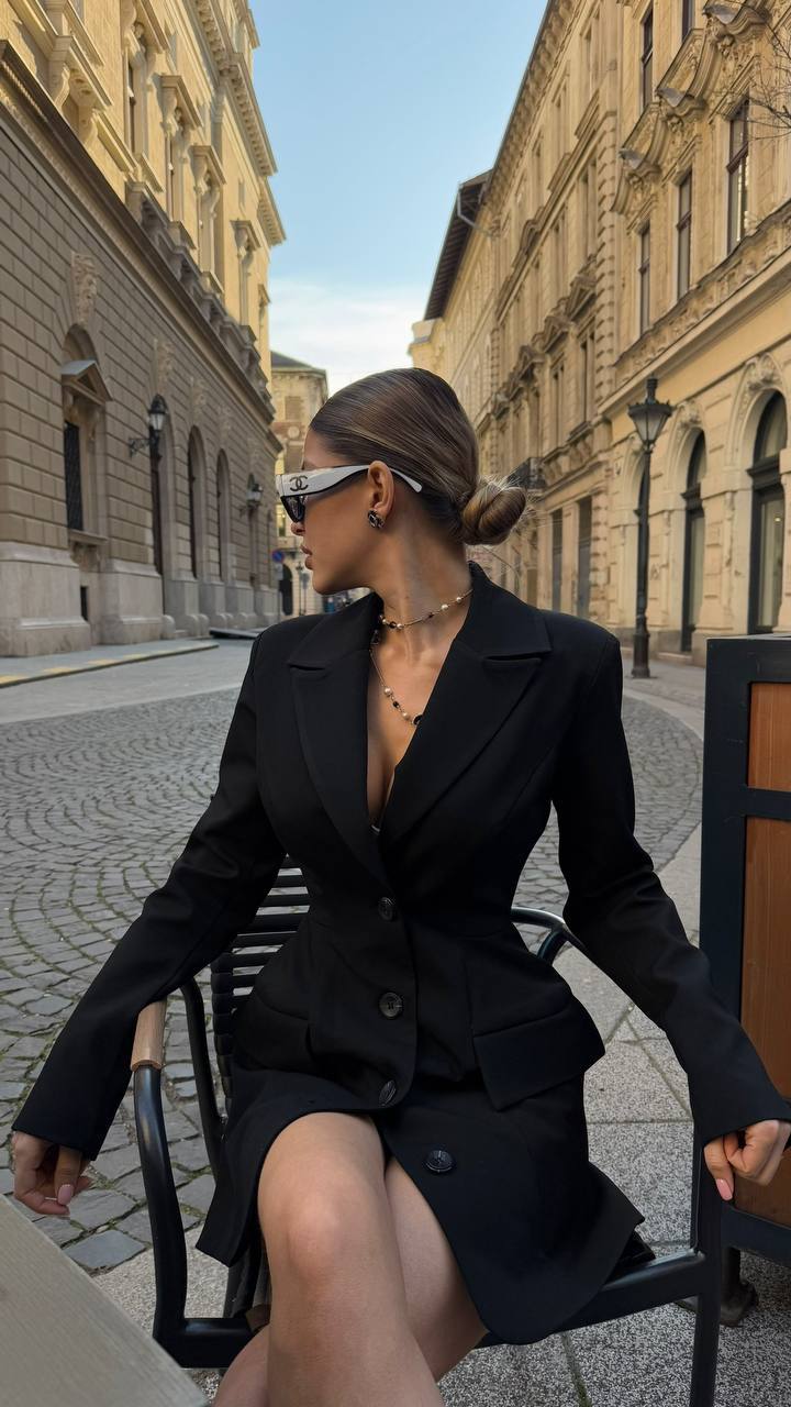 Power Blazer Mini Black