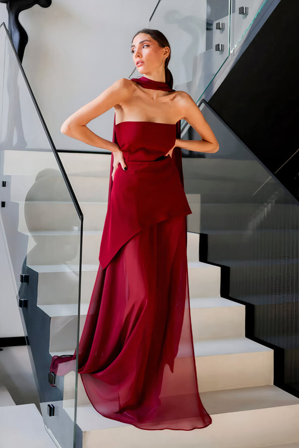 Abito in chiffon bordeaux senza spalline